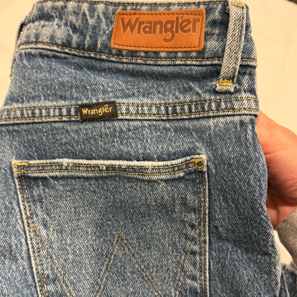 Wrangler High Rise Rodeo Straight Crop Jeans | Vintage Wash | Size 8/29 Cropped - Picture 3 of 13